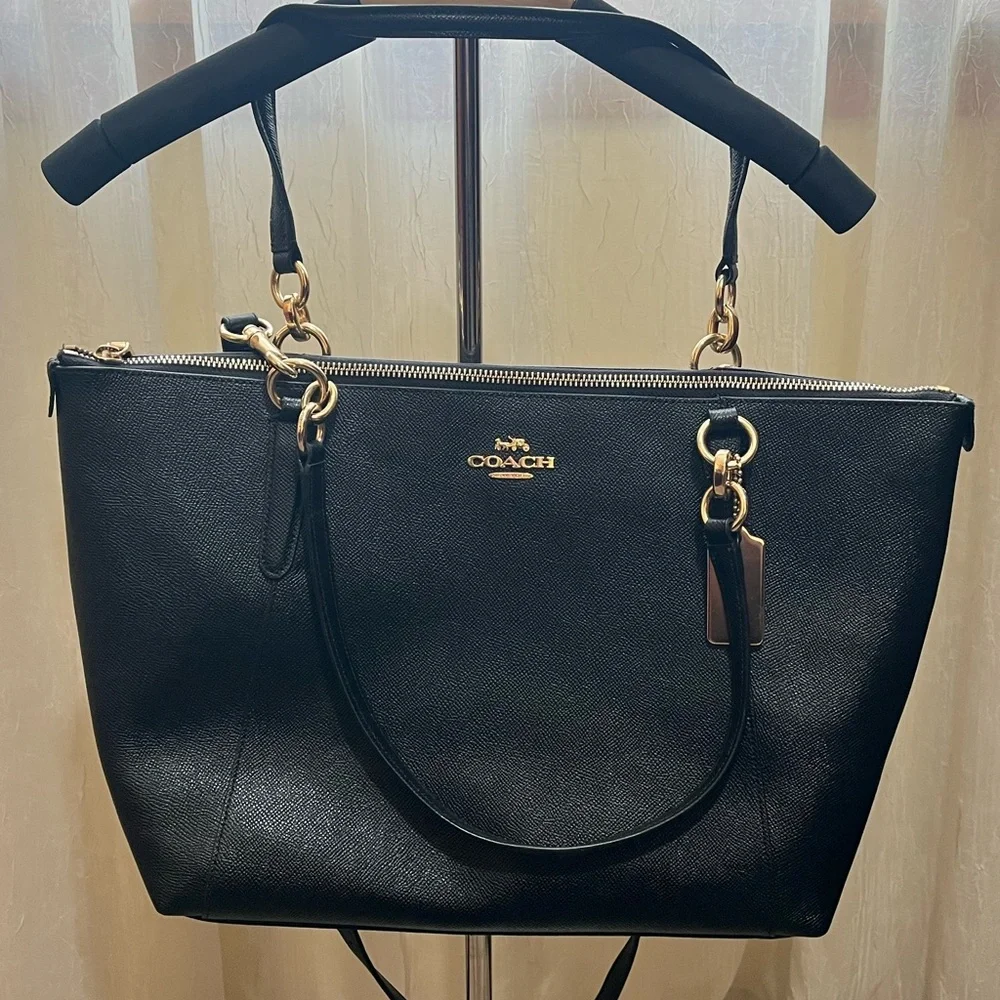 Coach Black Pebbled Leather Ava Tote Bag EUC - Picture 1 of 15